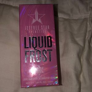 Jeffree Star liquid highlighter